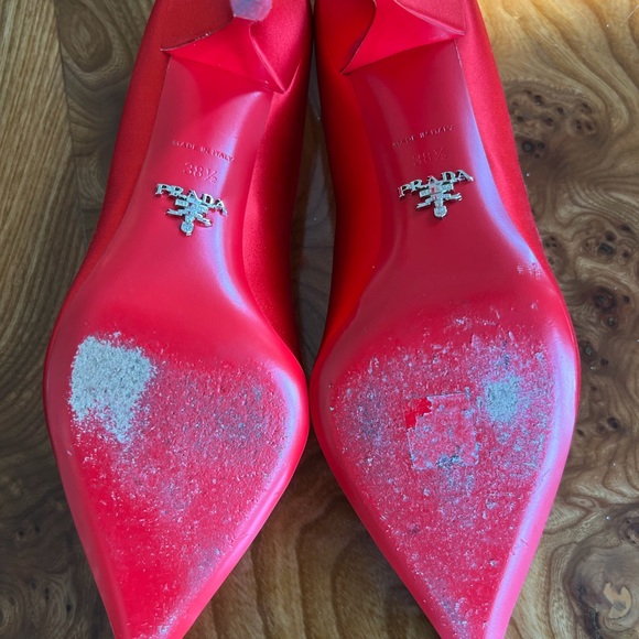 Prada Women's Red Satin Pumps - Picture 4 of 10